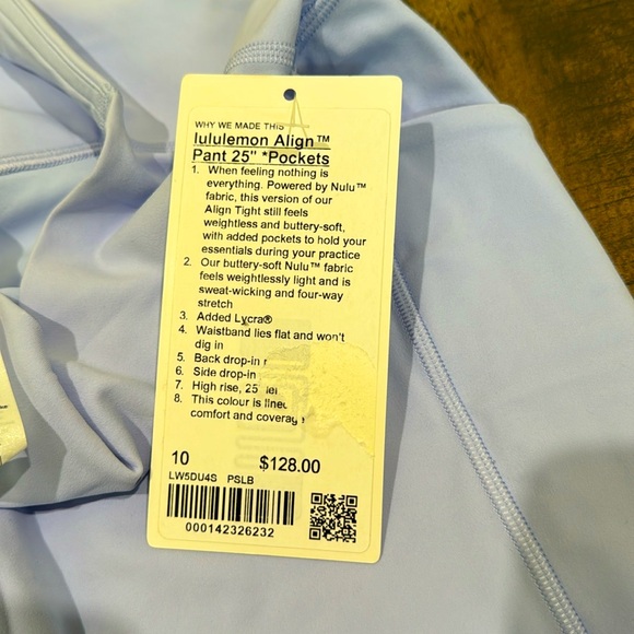 NWT Lululemon Light Blue Crop Leggings - Picture 3 of 3
